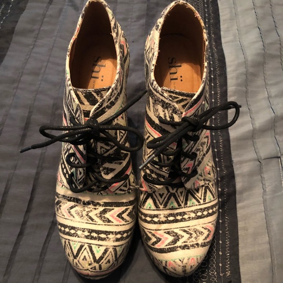 Booties - Picture 2 of 3